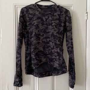 lululemon Close to Crossing Rulu pullover